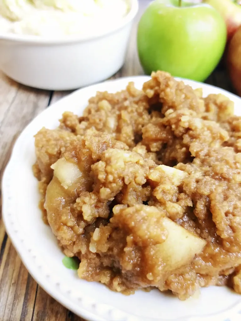 The Best Easy Apple Crisp Recipe